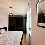 Apartamento Apartament Z Tarasem Dabrowa *