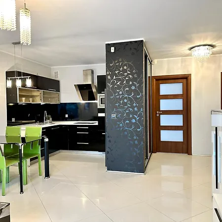 Apartament Z Tarasem Dabrowa Apartament